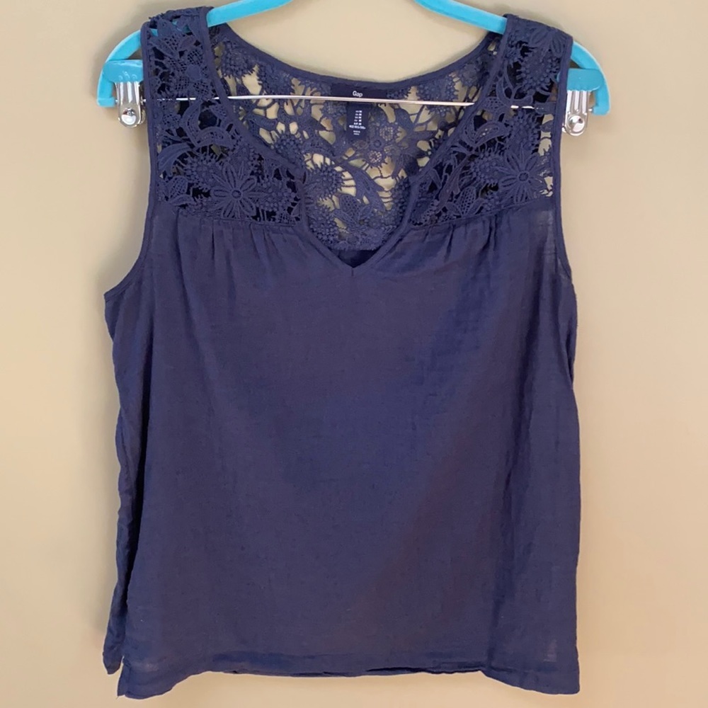 GAP | sleeveless top